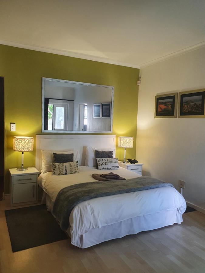 וואלביס ביי Langholm Hotel מראה חיצוני תמונה