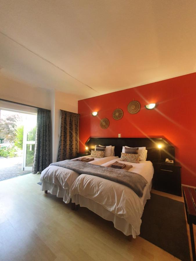 וואלביס ביי Langholm Hotel מראה חיצוני תמונה